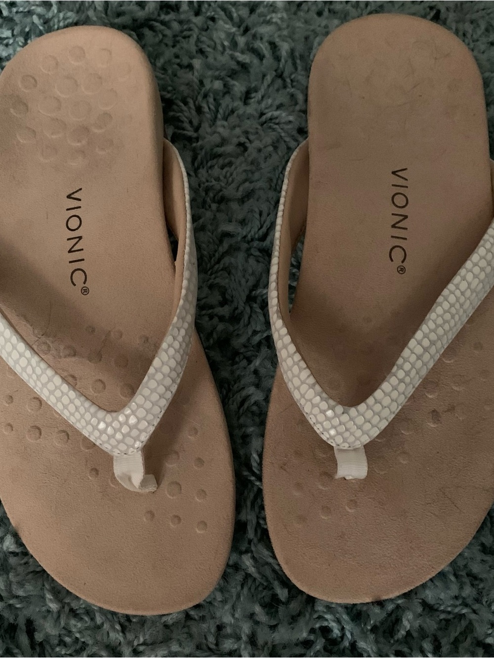 NWOT Vionic Dillon Sandals 10W